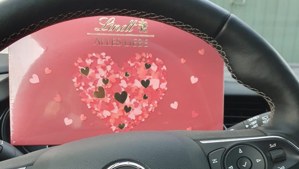 Pralinenschachtel mit Herzen, Lindt, Valentinstag